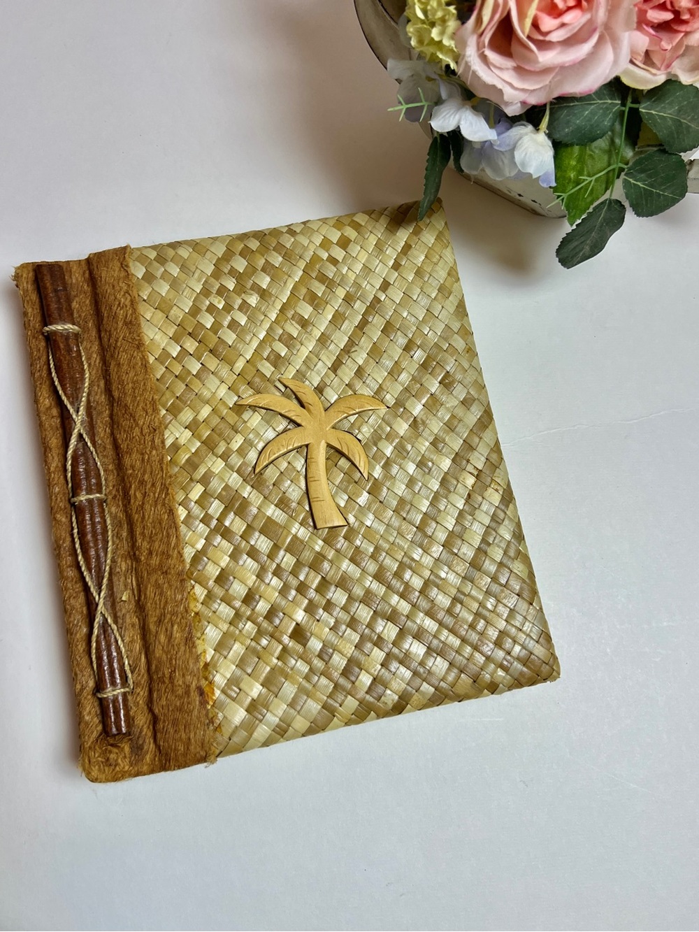 Tommy Bahama Woven Photo Album with Palm Tree